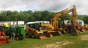 Auction lot for commercial equipment
