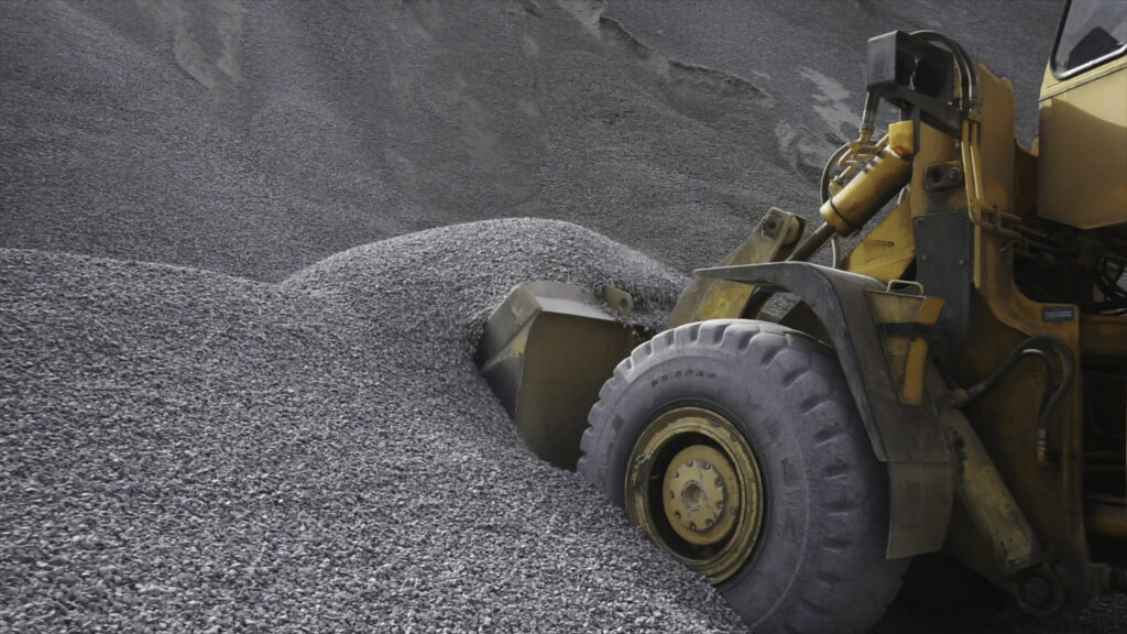 Eckhart Mines, MD Equipment Leasing vs Equipment Financing: Which is Right For Your Business?